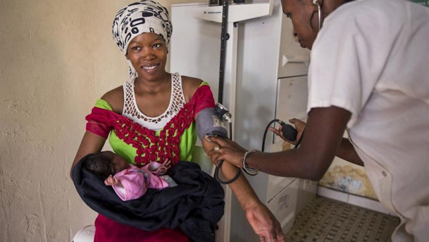 ep philips foundation ayudo a cinco millones de personas a acceder a servicios de atencion medica
