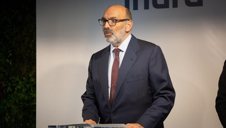 El presidente de Indra, Fernando Abril – Martorell durante la linauguración de un centro tecnológico en la localidad barcelonesa de Sant Joan Despí. | David Zorrakino - Europa Press - Archivo ep presidenteindra fernando abril martorell durantelinauguracionun centro tecnologicola localidad barcelonesasant joan despi