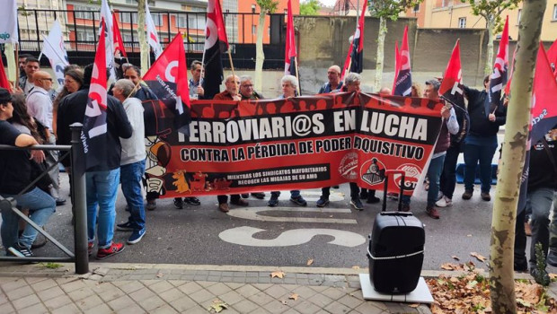 ep protesta del colectivo de ferroviarios de cgt