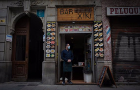 ep un camarero de un bar