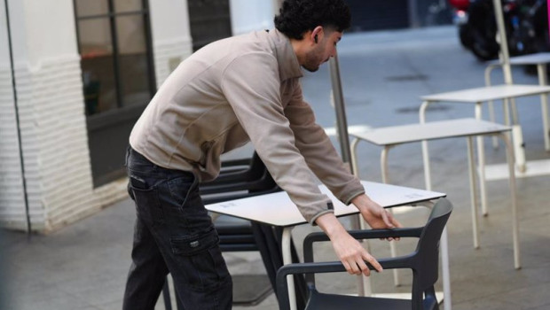 ep un trabajador del sector hostelero ep un trabajador del sector hostelero