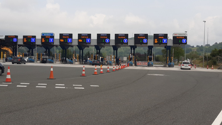 etc toll plaza zarautz highway ap 8 basque country spain ktc8063 20251002083947 