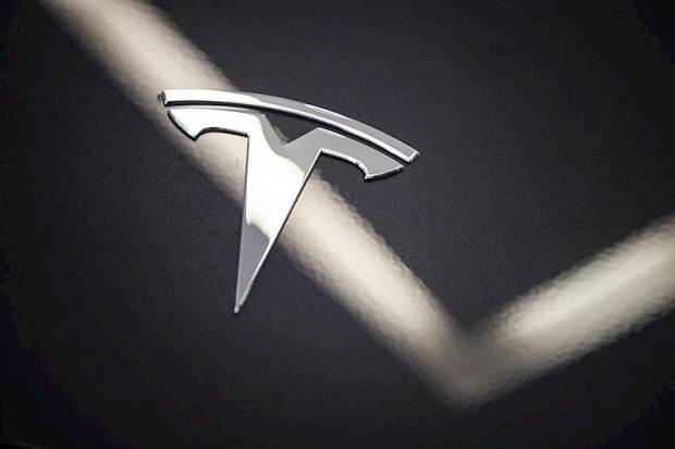 Tesla supera a Volkswagen y los 100.000 millones de capitalización en bolsa