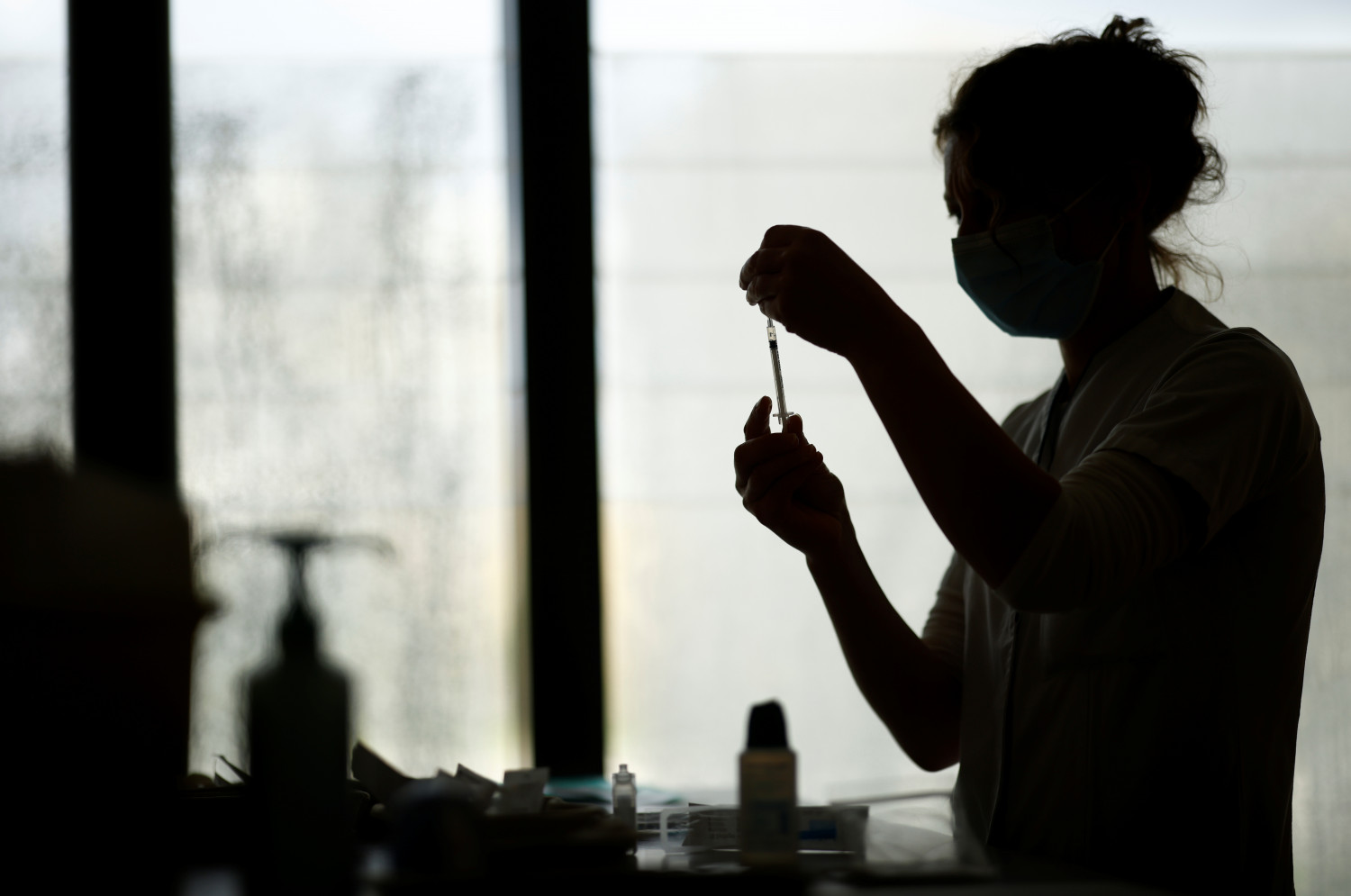 coronavirus france la has favorable a la vaccination par les dentistes et les veterinaires coronavirus france la has favorable a la vaccination par les dentistes et les veterinaires