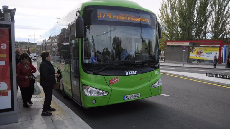 ep archivo imagen de recurso de un autobus interurbano en madrid ep archivo imagen de recurso de un autobus interurbano en madrid
