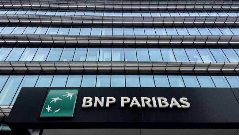 Eduardo Parra - Europa Press - Archivo ep archivo logo y letras de bnp paribas en la entrada a la sede en madrid