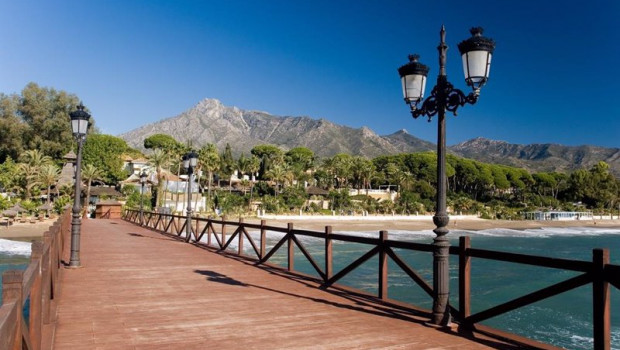 ep archivo   playa de nagueles en marbella malaga