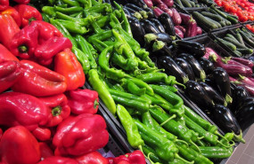 ep archivo   verduras y frutas en un mercado