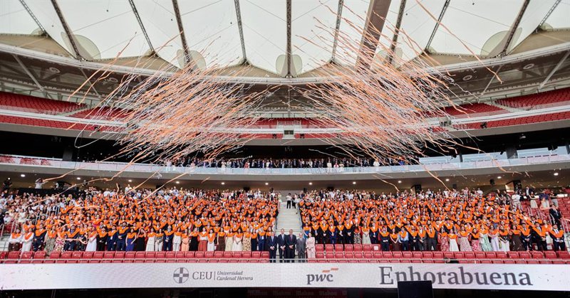 ep cerca de 500 profesionales de pwc celebraron ayer la graduacion de su programa de talento work ep cerca de 500 profesionales de pwc celebraron ayer la graduacion de su programa de talento work