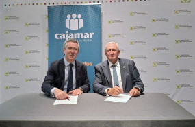 ep cooperativas agro alimentarias y cajamar firman un acuerdo para impulsar la competitividad del