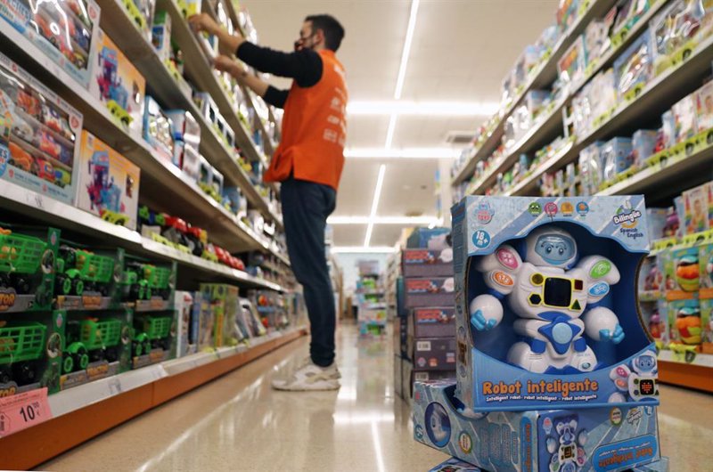 Las ventas del Black Friday ayudan a reducir la inflación de Reino Unido en noviembre