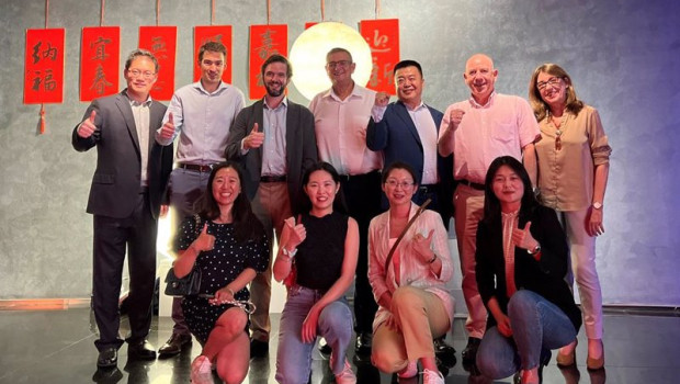 ep empresas espanolas junto a interporc en china