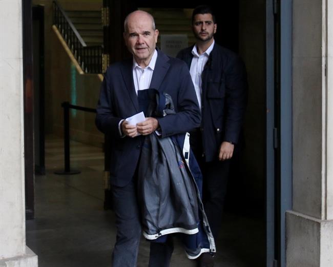 El expresidente Manuel Chaves a su llegada a la Audiencia de Sevilla | EUROPA PRESS ep expresidente manuel chavessu llegadala audienciasevilla