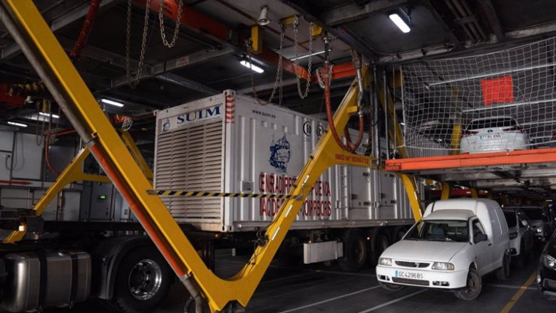 Mañana llegarán vía marítima doce grupos electrógenos más que se sumarán a los que ya están funcionando y a la central portátil que, integrada por seis grupos de emergencia, ya ha comenzado a montarse en las instalaciones de El Palmar. | ENDESA ep manana llegaran via maritima doce grupos electrogenos mas que se sumaran a los que ya estan