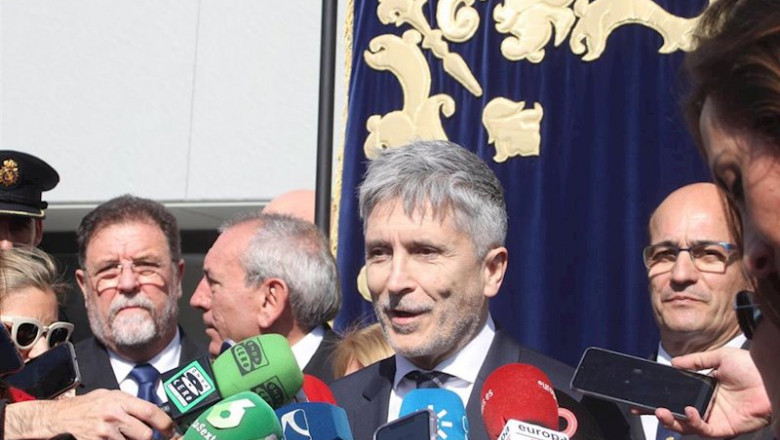 ep marlaska atiende a la prensa en jerez tras inaugurar la comisaria