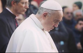 ep papa francisco rezando enfotosu cuentainstagram