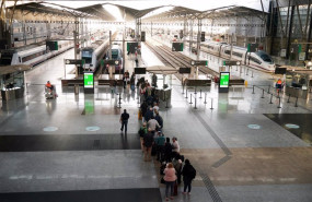 ep vista general del interior de la estacion de trenes de maria zambrano el dia despues del apagon