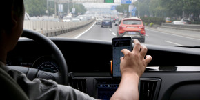 vtc didi chuxing taxi driver electric car pekin vtc didi chuxing taxi driver electric car pekin