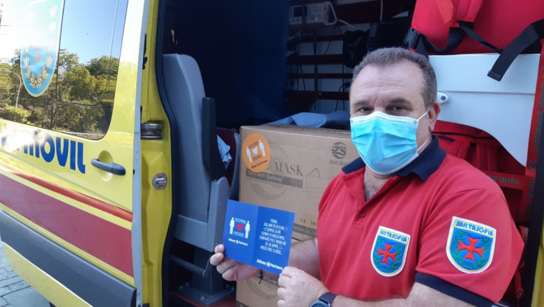 1592999445 reparto mascarillas allianz partners