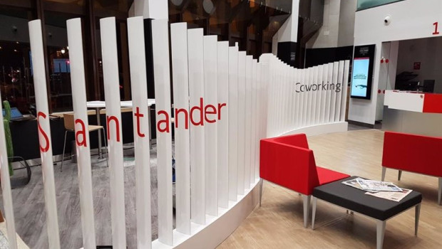 ep archivo banco santander ha iniciado un proceso de transformacion en sus oficinas por el que ep archivo banco santander ha iniciado un proceso de transformacion en sus oficinas por el que