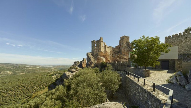 ep archivo el castillo de zuheros cordoba rodeado de olivares ep archivo el castillo de zuheros cordoba rodeado de olivares