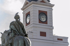 ep archivo   el reloj de la puerta del sol