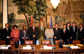 ep delegacionla republica indonesia interesadamodelo autonomico espanol