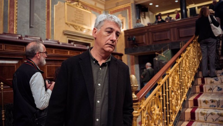 ep el diputado de eh bildu oskar matute a su llegada a una sesion plenaria extraordinaria en el ep el diputado de eh bildu oskar matute a su llegada a una sesion plenaria extraordinaria en el