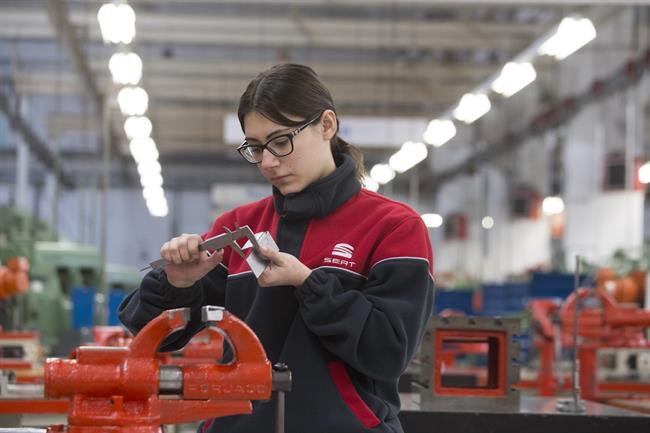 Estudiante de la escuela de Seat | SEAT ep estudiantela escuelaseat