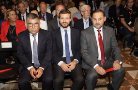ep i-d el delegado del gobierno en valencia juan carlos fulgencio el presidente del pp pablo casado