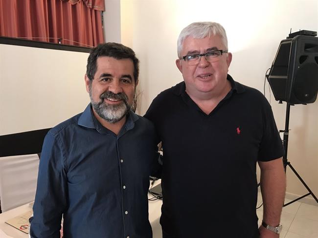 Jordi Sànchez y Agustí Alcoberro (ANC). | @JORDISANCHEZP ep jordi snchez agusti alcoberro anc