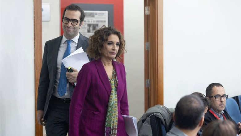 ep la vicepresidenta primera y ministra de hacienda maria jessu montero y el ministro de economia