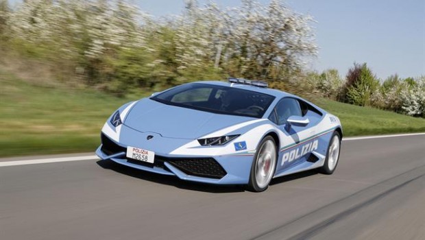 ep lamborghini huracanla policia italiana