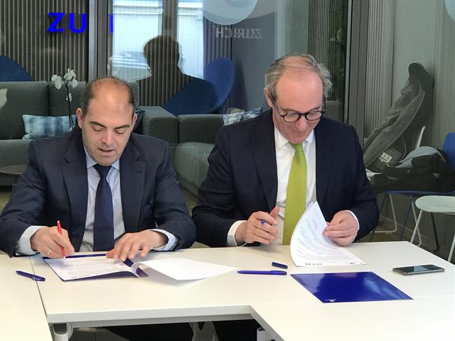 Lorenzo Amor (ATA) y Vicente Cancio (Zurich) firman un acuerdo | ZURICH/ATA ep lorenzo amor ata y vicente cancio zurich firmanacuerdo