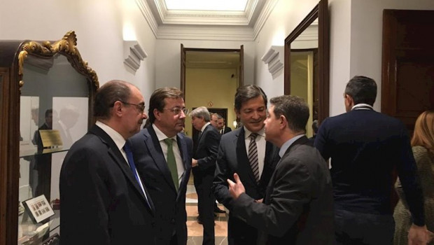 ep los presidentes de aragon francisco javier lamban extremadura guillermo fernandez vara y castilla