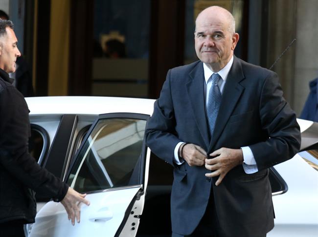Manuel Chaves llega a la Audiencia de Sevilla, que acoge el juicio de los ERE | EUROPA PRESS ep manuel chaves llegala audienciasevilla que acogejuiciolos ere