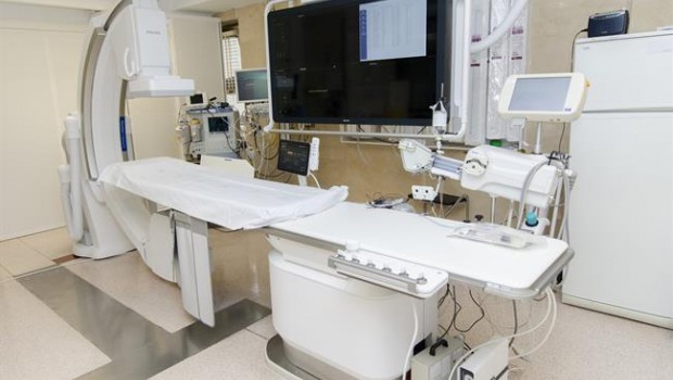ep nuevo equipohemodinamicahospital gregorio maranonmadrid