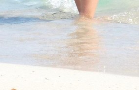ep piernas playa arena mar varices pasear