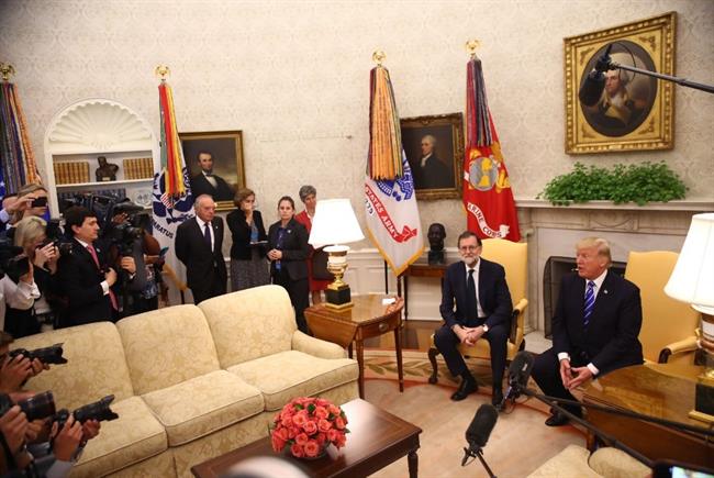 Trump se reúne con Rajoy en el Despacho Oval de la Casa Blanca | TWITTER MARIANO RAJOY ep trumpreunerajoydespacho oval de la casa blanca