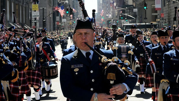 Nueva York aplaza el desfile de San Patricio por primera vez en 258 años por el brote