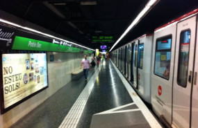 ep archivo   estacion de metro del poble sec de la linea 3 del metro de barcelona
