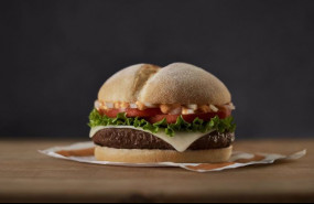 ep archivo   mcdonalds lanza una hamburguesa en apoyo a los productores locales frente a la crisis