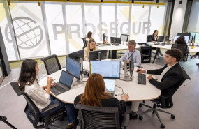 ep archivo   trabajadores de oficina de prosegur