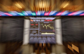 ep archivo   un panel del ibex 35 en el palacio de la bolsa a 10 de octubre de 2022 en madrid espana