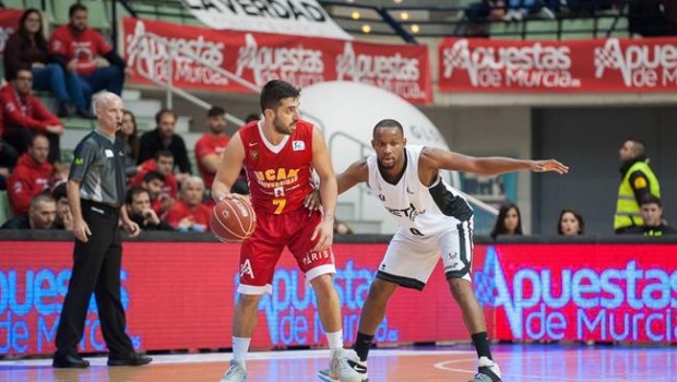 Campazzo da aire a UCAM Murcia en un recital ante RETAbet Bilbao Basket | ACB MEDIA ep campazzo da aireucam murciaun recitalretabet bilbao basket
