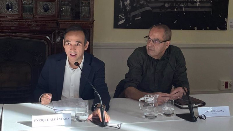ep el presidente de apartur enrique alcantara y el propietario de dos pisos turisticos toni gragera ep el presidente de apartur enrique alcantara y el propietario de dos pisos turisticos toni gragera