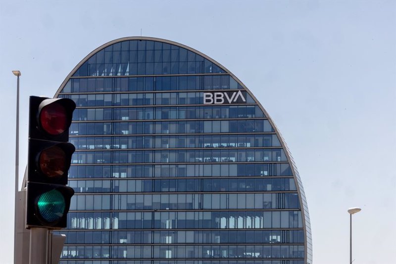 RBC y Bankinter mejoran a BBVA y ven margen para recompras de acciones sustanciales