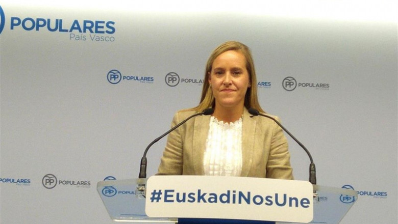 La secretaria general del PP vasco y portavoz popular en las Juntas Generales de Bizkaia, Amaya Fernández, en una comparecencia de prensa | EUROPA PRESS - Archivo ep la secretaria generalpp vascoportavoz popularlas juntas generalesbizkaia amaya fernandez encomparecenciaprensa