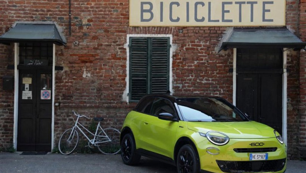 ep la version sport del nuevo fiat 600 de gasolina