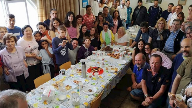 ep las personas implicadas en uno de los proyectos seleccionados para ganar el premio al